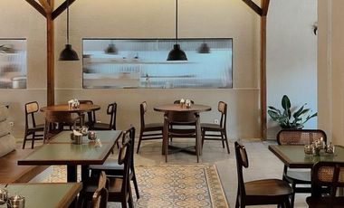 Rumah untuk Cafe di Pusat kota bandung sayap Dago
