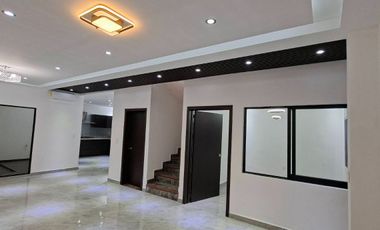 CASA EN VENTA EN FRACCIONAMIENTO PRIVADO TERRANOVA