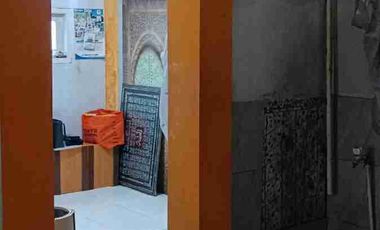 rumah Hoek di komplek bintara