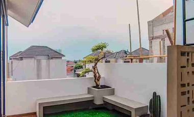 Rumah Dijual di Bintaro , Siap Huni