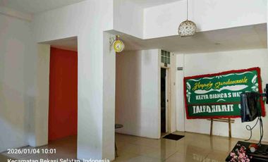 rumah 2lt 4km siap huni galaxy