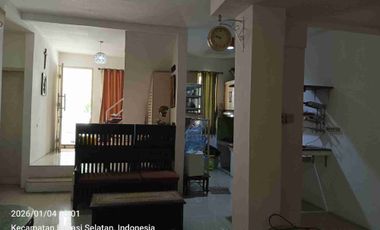 rumah 2lt 4km siap huni galaxy