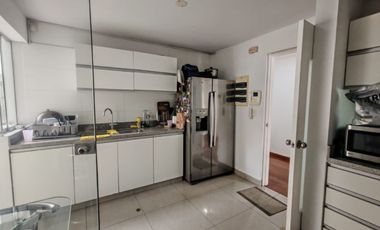 Alquiler Depa Amoblado en Higuereta -Surco 3 Hab-2 cocheras, Patio, Ascensor 157 m2