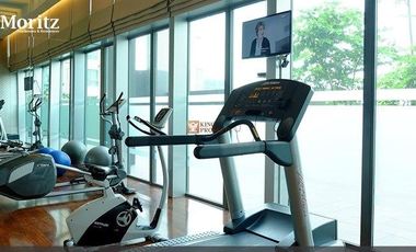 Dekat Dari Lippo Mall Puri Indah, Dijual Apartemen ST Moritz The New Ambassador 4 Bedroom Furnished Modern Lengkap Siap Huni, Lokasi Di Kembangan