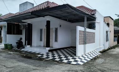 DIJUAL RUMAH FULL FURNISH GRAND SARTIKA VILLAGE JALAN SULTAN MANSYUR PALEMBANG