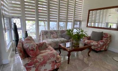 5Bedrooms 3 Car garage Gorgeous , Contemporary Two Storey House and Lot  for Sale along circumferential road Estefania Bacolod City