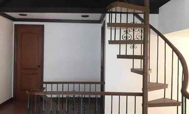 4 Bedrooms Townhouse for Rent in Sta. Mesa Manila
Near Sm Sta. Mesa/Center point