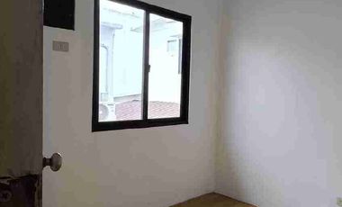 Corner Unit Single Detached House and Lot