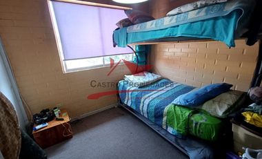 Hermosa Casa de Dos Pisos completamente solida, 3 Dormitorios, 2 Baños, Villa Los Altos de Quilicura, Comuna de Quilicura.