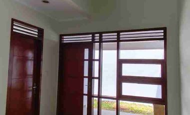 Rumah Dijual 2 lt One Gate di Cijambe dekat A H Nasution Cisaranten Arcamanik UBERTOS