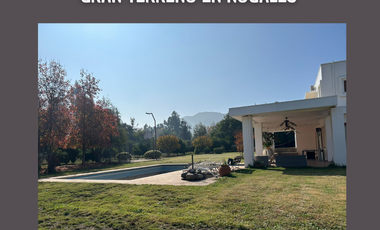 Exclusiva casa patronal con gran terreno en Nogales