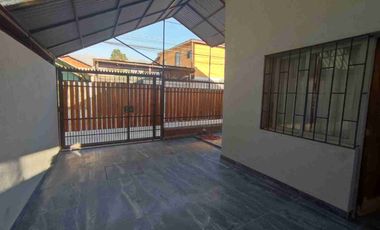 Casa de dos pisos La Florida