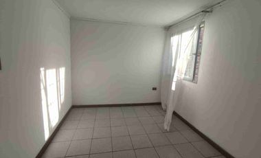 Casa de dos pisos La Florida