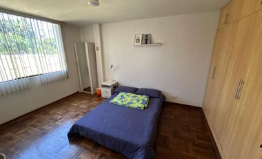 🏡 VENTA DE ACOGEDORA CASA DE 3 PISOS – SANTIAGO DE SURCO