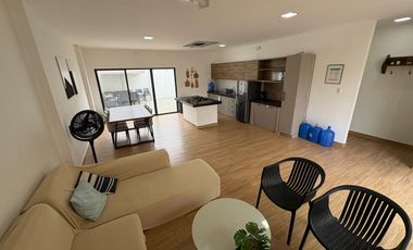 VILLAMIL PLAYAS VENDO CASA DE UN PISO CERCA DEL MAR