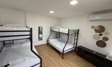 VILLAMIL PLAYAS VENDO CASA DE UN PISO CERCA DEL MAR