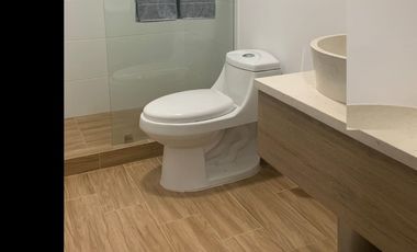 VILLAMIL PLAYAS VENDO CASA DE UN PISO CERCA DEL MAR