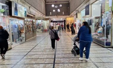 Estacionamiento pleno centro, seguridad, camaras, estado con huerfanos
