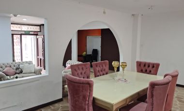 Miraflores, Alquilo Excelente Casa para negocios