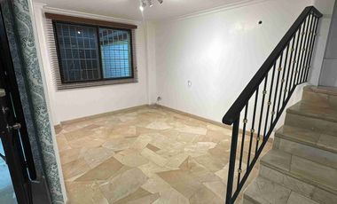 CASA EN VENTA EN URBANIZACIÓN LAS RIBERAS – SAMBORONDÓN