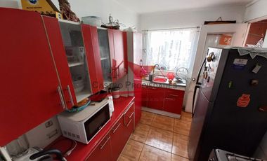Hermosa Casa Ampliada de Dos Pisos con 5 Dormitorios, 2 Baños, Comuna de Buin.
