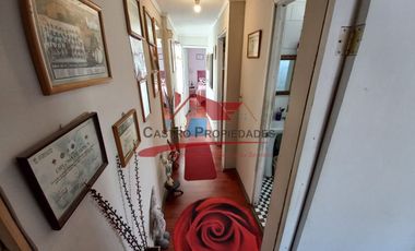 Hermosa Casa Ampliada de Dos Pisos con 5 Dormitorios, 2 Baños, Comuna de Buin.