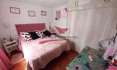 Hermosa Casa Ampliada de Dos Pisos con 5 Dormitorios, 2 Baños, Comuna de Buin.