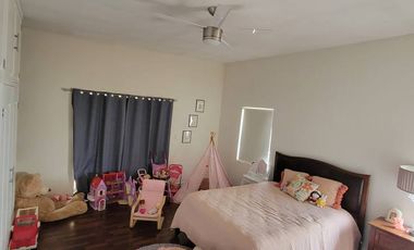 SE VENDE HERMOSA CASA, AREA CAMPOS ELISEOS, CIUDAD JUAREZ CHIH