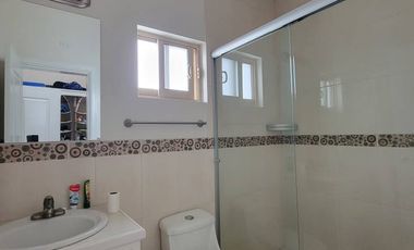 SE VENDE HERMOSA CASA, AREA CAMPOS ELISEOS, CIUDAD JUAREZ CHIH