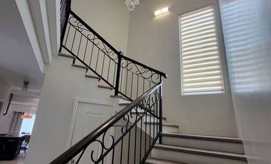 SE VENDE HERMOSA CASA, AREA CAMPOS ELISEOS, CIUDAD JUAREZ CHIH