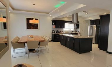 SE VENDE HERMOSA CASA, AREA CAMPOS ELISEOS, CIUDAD JUAREZ CHIH