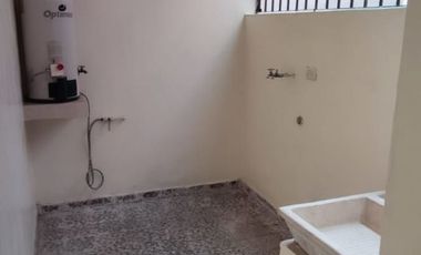DEPARTAMENTOS EN RENTA EN MERIDA F1294, 2 REC. EN PINOS $15,000