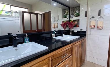 Hacienda de Lujo – Cochancay, Ecuador