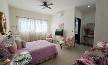 Casa en venta dentro de privada con alberca  rumbo al club campestre