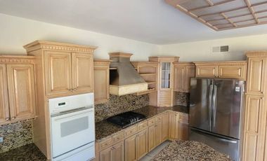 CASA EN VENTA, EN EXCELETE UBICACION, 3 RECAMRAS 3 BAÑOS, CIUDAD JUAREZ CHIH.