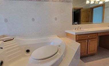 CASA EN VENTA, EN EXCELETE UBICACION, 3 RECAMRAS 3 BAÑOS, CIUDAD JUAREZ CHIH.