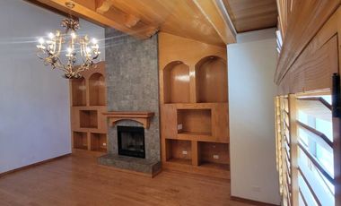 CASA EN VENTA, EN EXCELETE UBICACION, 3 RECAMRAS 3 BAÑOS, CIUDAD JUAREZ CHIH.