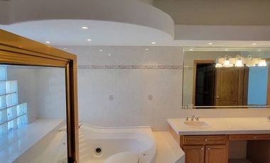 CASA EN VENTA, EN EXCELETE UBICACION, 3 RECAMRAS 3 BAÑOS, CIUDAD JUAREZ CHIH.