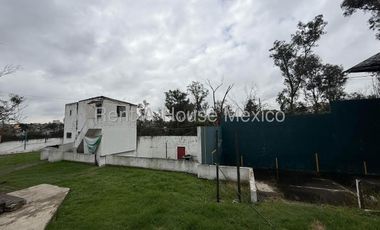 Terreno Comercial en Venta Bosques del Lago en Cuautitlan Izcalli 8,848 m2