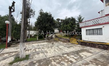 Terreno Comercial en Venta Bosques del Lago en Cuautitlan Izcalli 8,848 m2