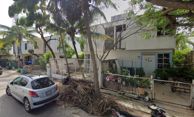 CASA EN VENTA EN VILLAS RIVIERA SOLIDARIDAD QUINTANA ROO, RIO URUA RG