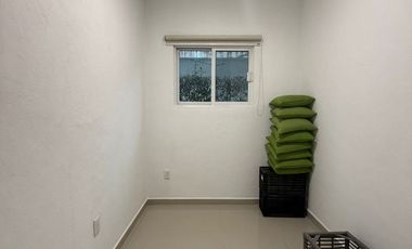 33.30 CASA EN RENTA EN SAN GIL