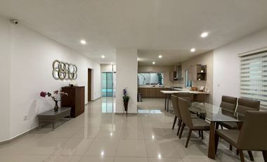 33.30 CASA EN RENTA EN SAN GIL