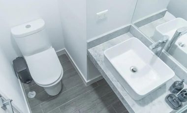 DEPARTAMENTO FULL AMOBLADO EN ALQUILER EN PLENO CENTRO FINANCIERO DE SAN ISIDRO