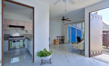 Casa en Venta, Col Jardines de Acapantzingo. Cuernavaca, Morelos