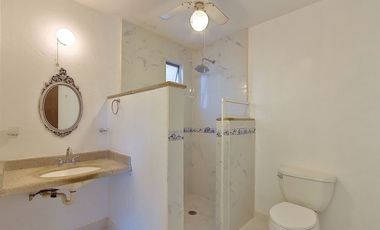 Casa en Venta, Col Jardines de Acapantzingo. Cuernavaca, Morelos