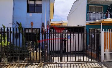 Casa de Dos Pisos con 2 Dormitorios, 1 Baño, Poblacion Punta Mira, Comuna de Coquimbo, IV Region.