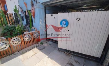 Casa de Dos Pisos con 2 Dormitorios, 1 Baño, Poblacion Punta Mira, Comuna de Coquimbo, IV Region.
