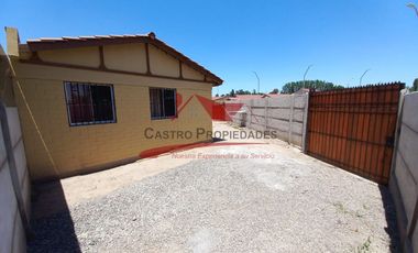 Hermosa Casa 3 Dormitorios y 1 Baño, Conjunto Habitacional Las Casas de Padre Hurtado Poniente VII, Comuna de Padre Hurtado.