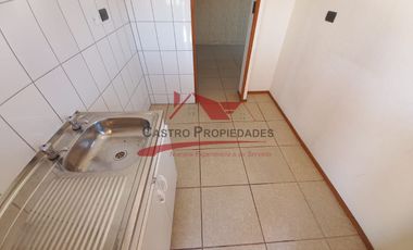 Hermosa Casa 3 Dormitorios y 1 Baño, Conjunto Habitacional Las Casas de Padre Hurtado Poniente VII, Comuna de Padre Hurtado.